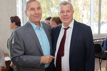 Ветеранов Заксоба собрал праздник